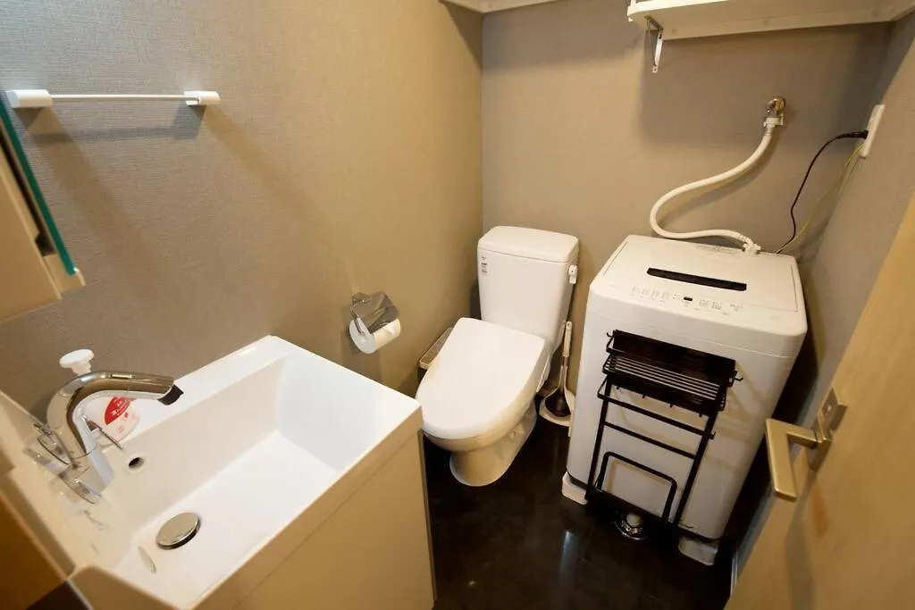 Cozy Stay 池袋102 Tokyo 0*,